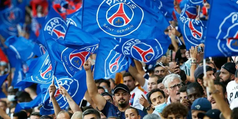 Bình luận viên Xoilac mang đến cảm xúc chân thực khi xem link trực tiếp Ligue 1
