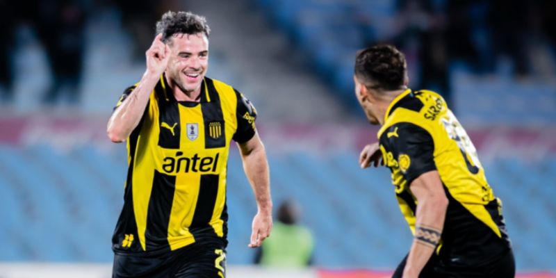 Peñarol di sản trăm năm của bóng đá Uruguay