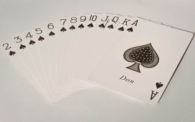 Chiến thuật giữ thế chủ động trong trò chơi Sâm lốc