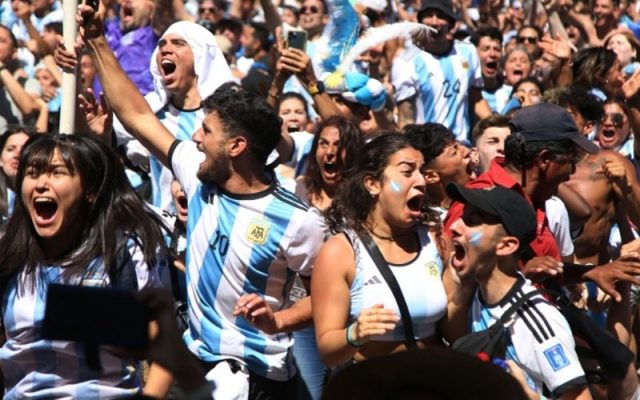 Khoảnh khắc trao cúp vô địch ngập tràn cảm xúc vỡ òa tại kỳ World Cup 2026